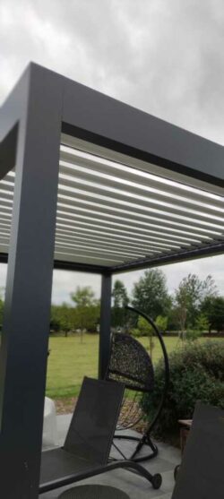 Paysagiste Maen Roch Pergola 5 Maçonnerie Maen Roch