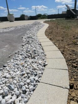 Paysagiste Maen Roch Pavage 13 Maçonnerie Maen Roch