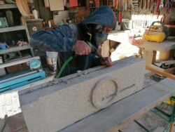 Paysagiste Maen Roch Gravure sur granit 7 Maçonnerie Maen Roch