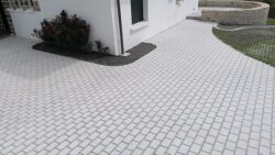 Paysagiste Maen Roch Pavage 11 Maçonnerie Maen Roch