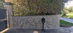 Paysagiste Maen Roch Parement en pierre : intérieur/extérieur 14 Maçonnerie Maen Roch