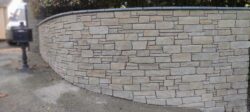 Paysagiste Maen Roch Parement en pierre : intérieur/extérieur 11 Maçonnerie Maen Roch